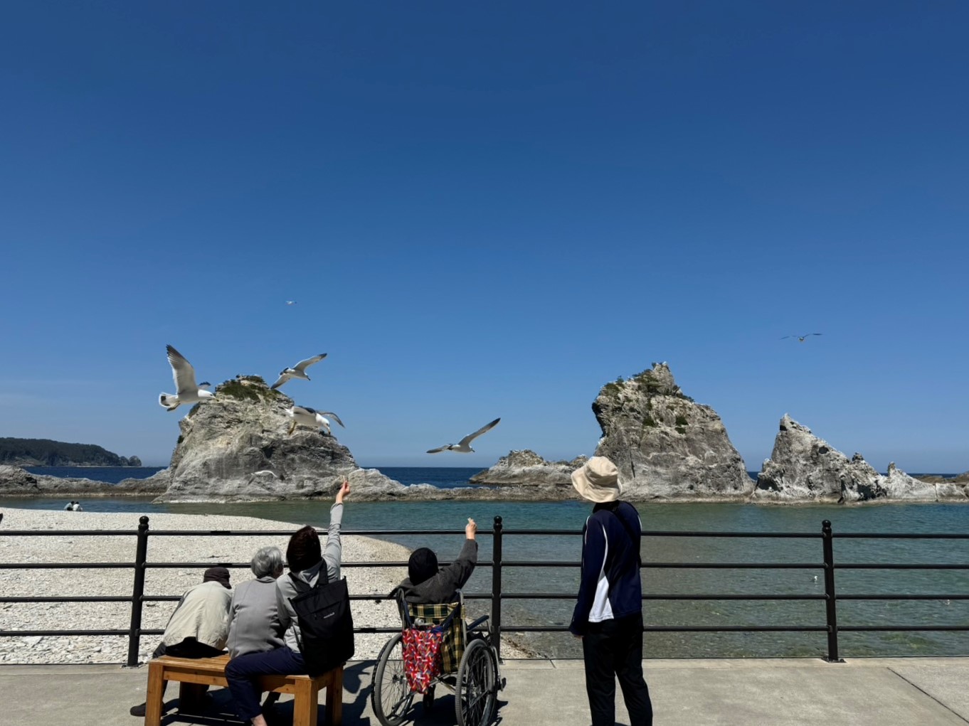 談話スペースでのふれあい